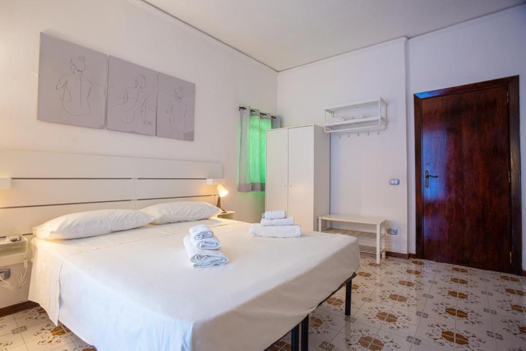Villa Rosa Rooms Ischia Ngoại thất bức ảnh